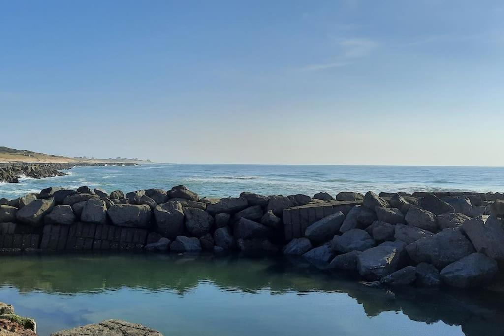 Chez Ced Et Laeti, Appartement Prive Avec Jardin Et Terrasse Dans Residence L'Estuaire Muni D'Une Piscine Couverte Et Aire De Jeu, Linge De Lit Et De Salle D'Eau Ainsi Que Tele, Compris Dans Le Tarif Profitez A Fond De Notre Belle Region Le Verdon-sur-Mer Exterior photo